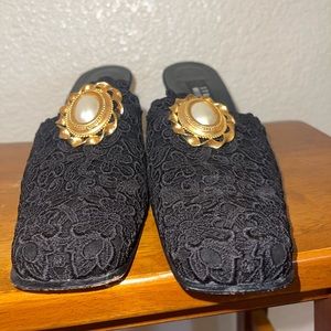 Stuart Weitzman slides